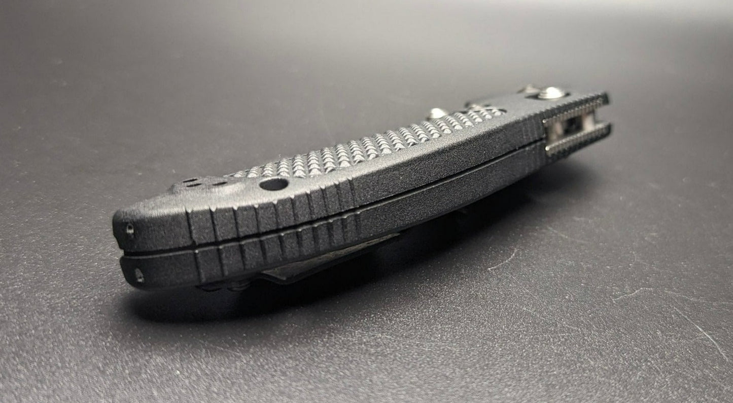 Griptilian Black Grivory 551-S30V Spine