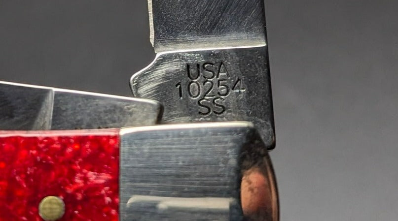 Case Trapper 52400 Merry Christmas Red Sparkle Kirinite (10254 SS) Tang Stamp 2