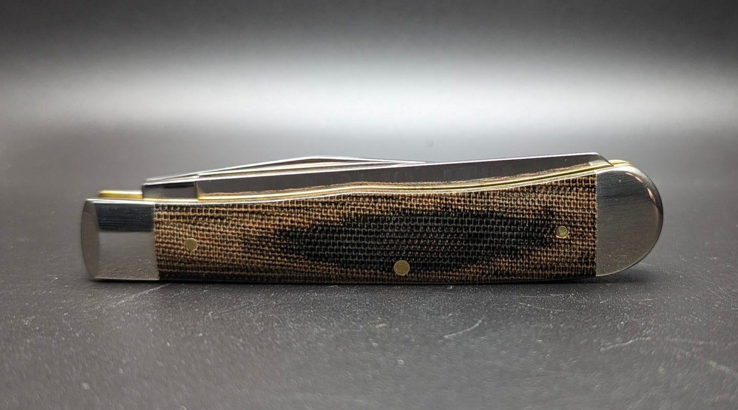 Case Trapper 23470 Smooth Black/Green Natural Canvas Micarta (10254 SS) Closed Back