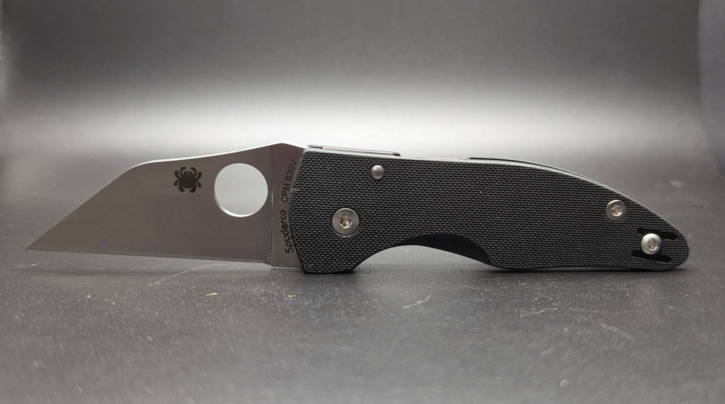 Spyderco Microjimbo Black G-10 Handle Satin Blade Front