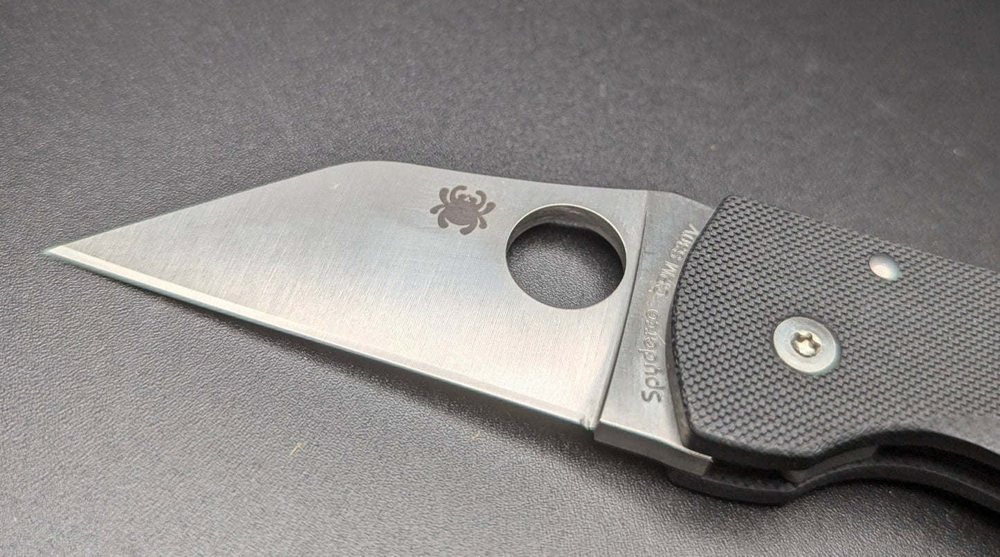 Spyderco Microjimbo Black G-10 Handle Satin Blade Front Blade