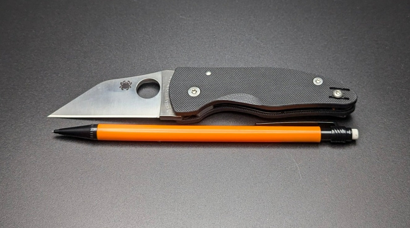 Spyderco Microjimbo Black G-10 Handle Satin Blade Size Reference