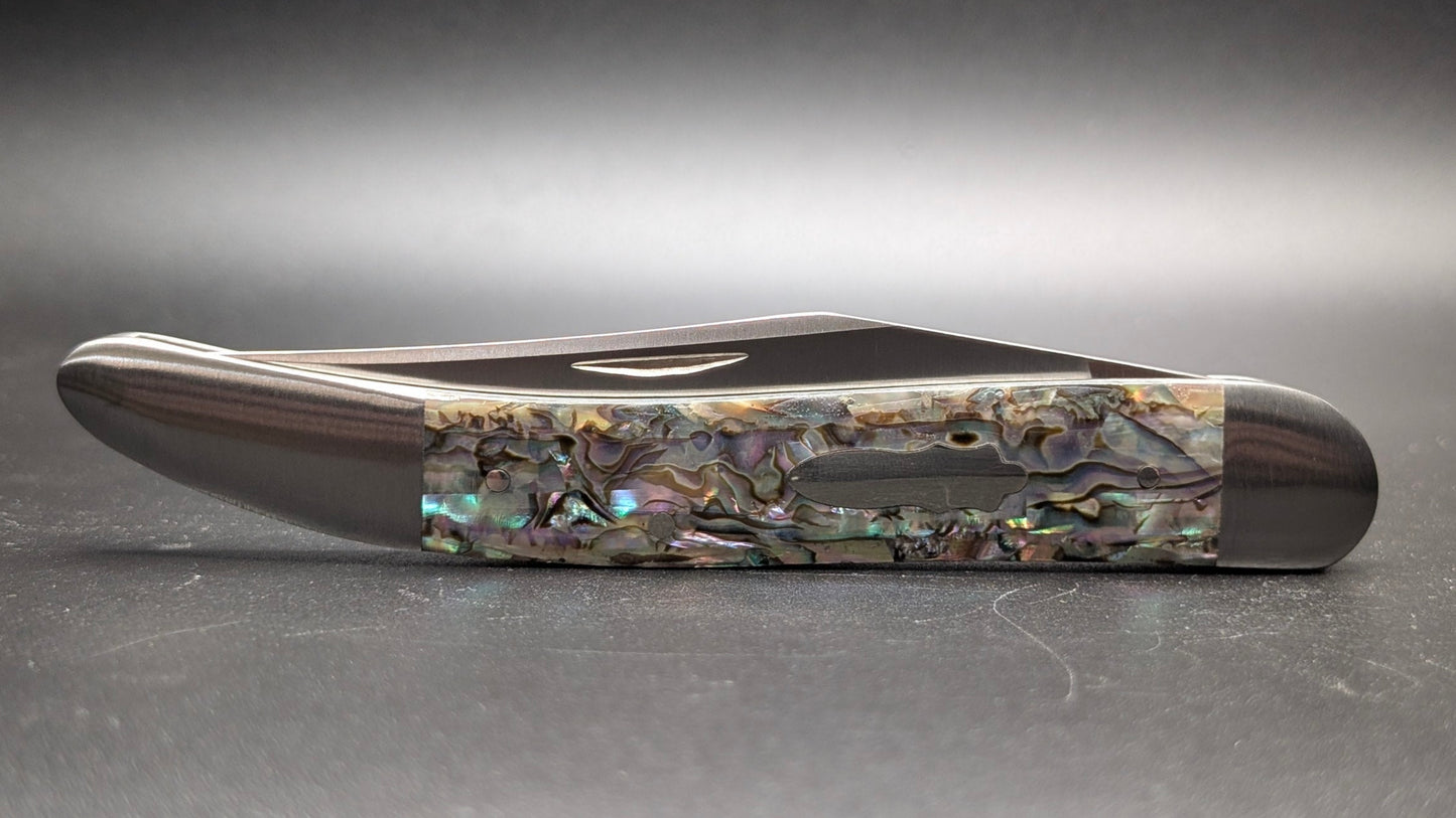 Front Closed Case Bose Old Dog 2022 Collab Abalone Model # 10792 Pattern (TB812022 154CM)