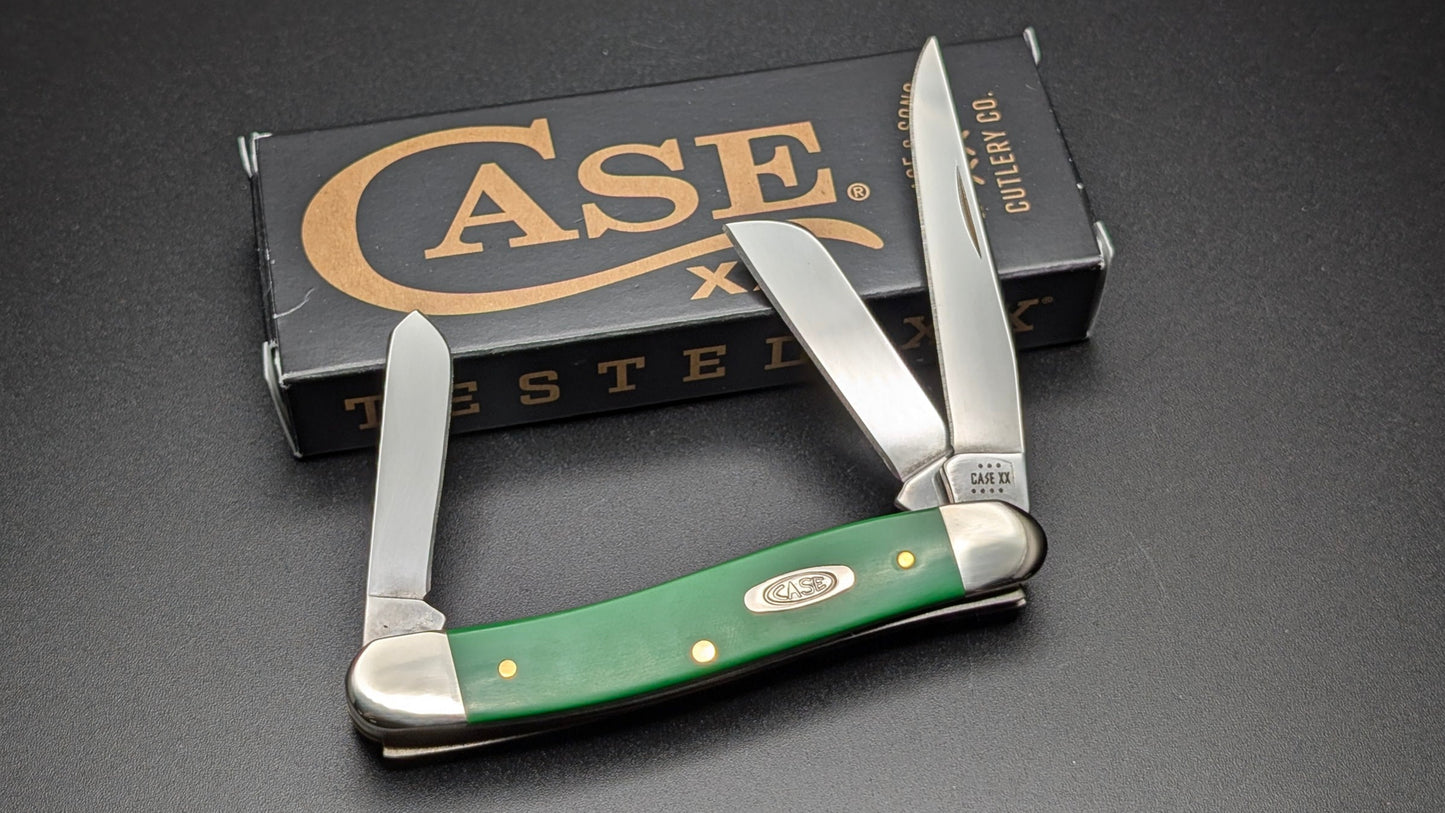 Case Green Synthetic Smooth Medium Stockman Model #53392 Pattern (4318 SS) Open Front on a Gray Surface