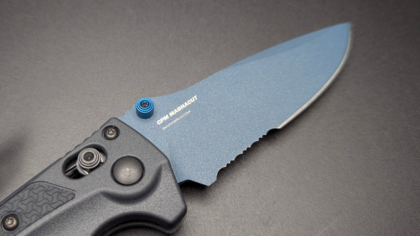 Blade Back