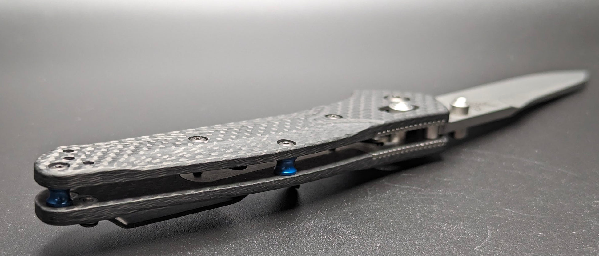 Osborne 940-1 Carbon Fiber Handle Spacers Blue