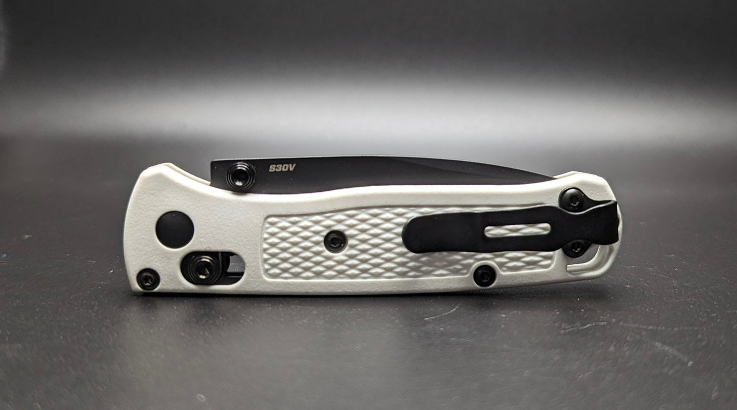 Mini Bugout 533BK-1 Closed Back