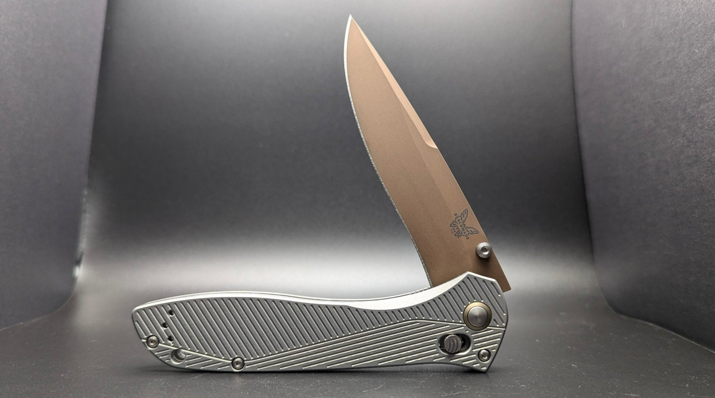 Benchmade Seven Ten 710FE-24 Half Open Front