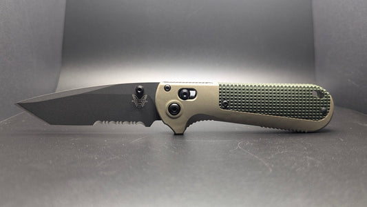 Redoubt Serrated Ranger Green and Forest Grip Grivory 431SBK-1