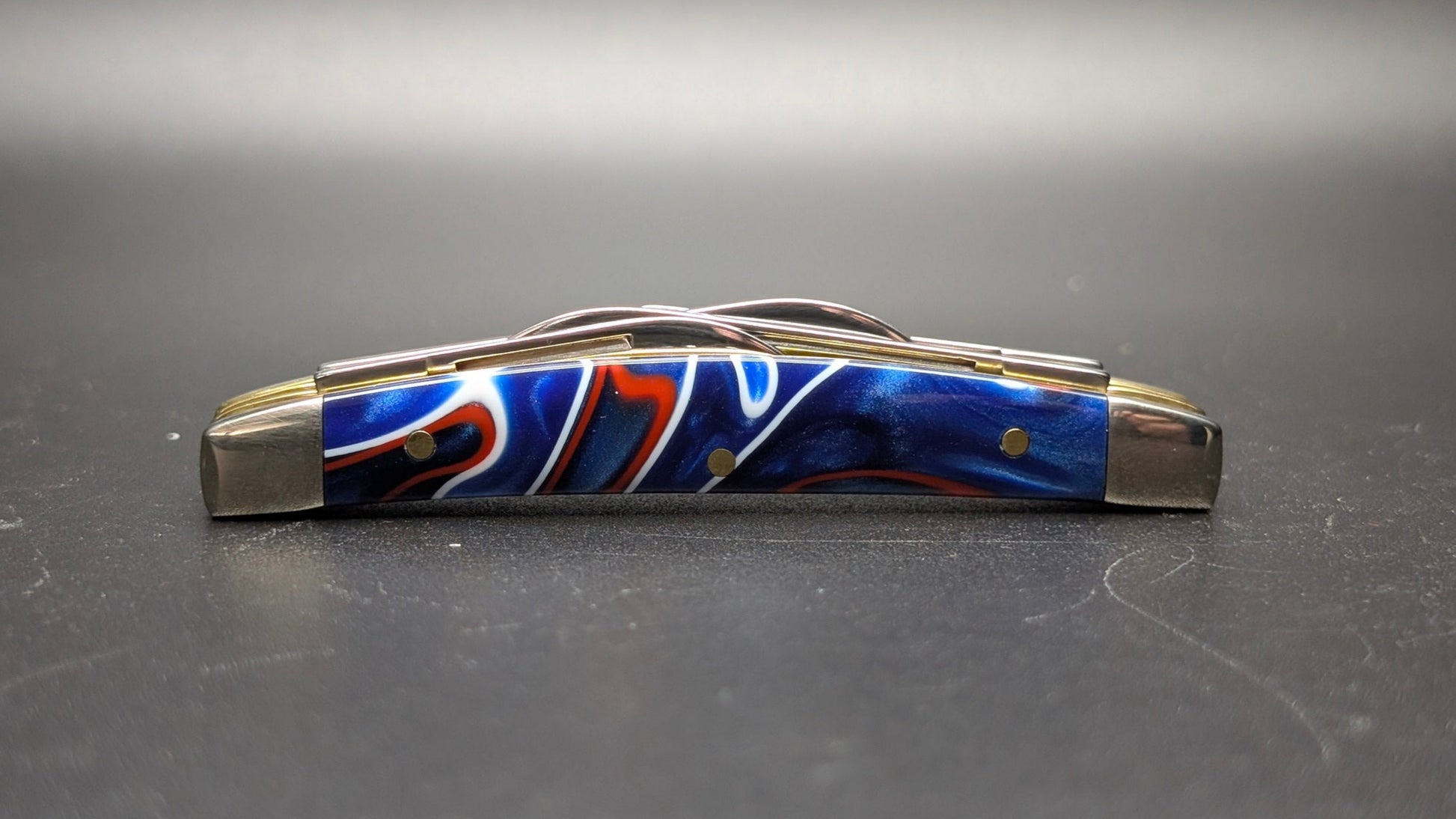 Case Small Congress Patriotic Kirinite Smooth Model # 11224 Pattern (10468 SS)