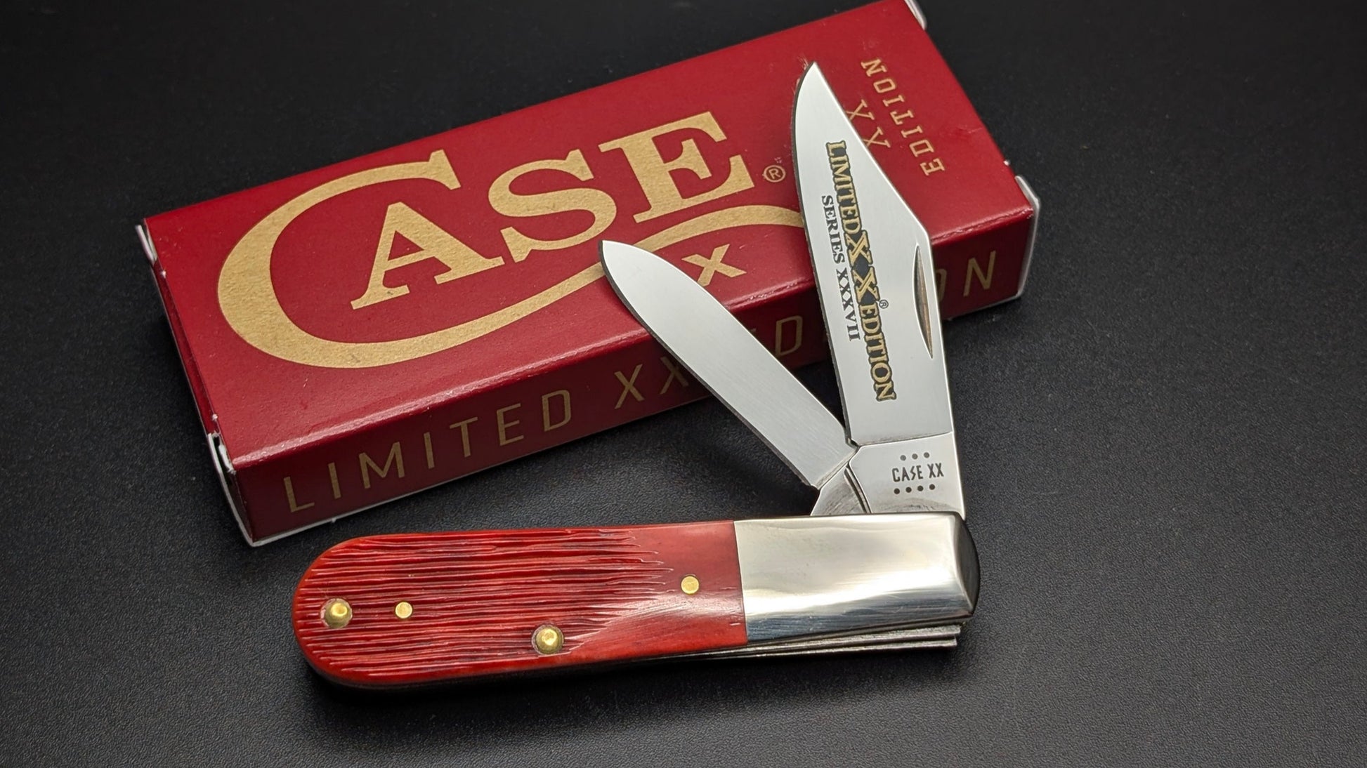 Case Barlow Limited XX Edition XXXVII Old Red Bone Barnboard Jig Model # 12214 Pattern (62009 1/2 SS)