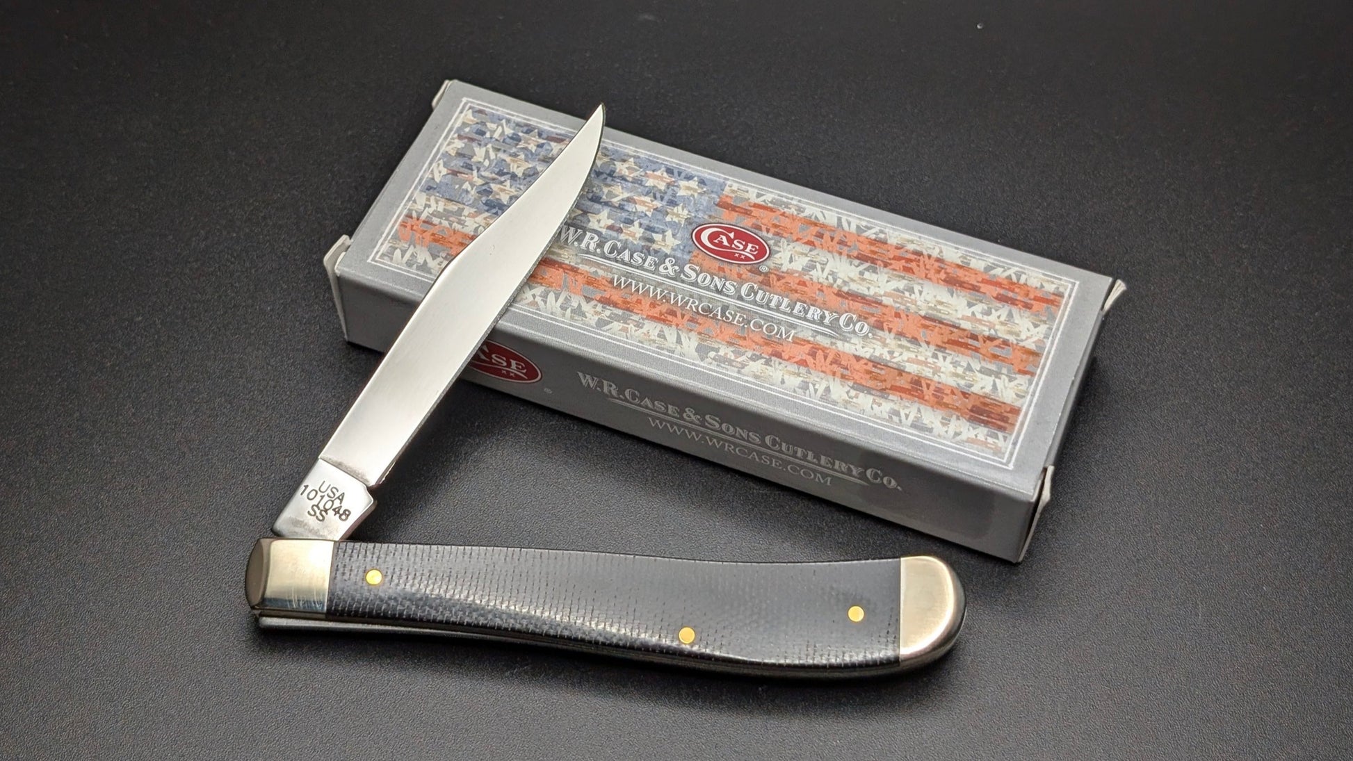 Open Back with Box Case Slimline Trapper Black Canvas Laminate Model #23135 Pattern (101046 SS)