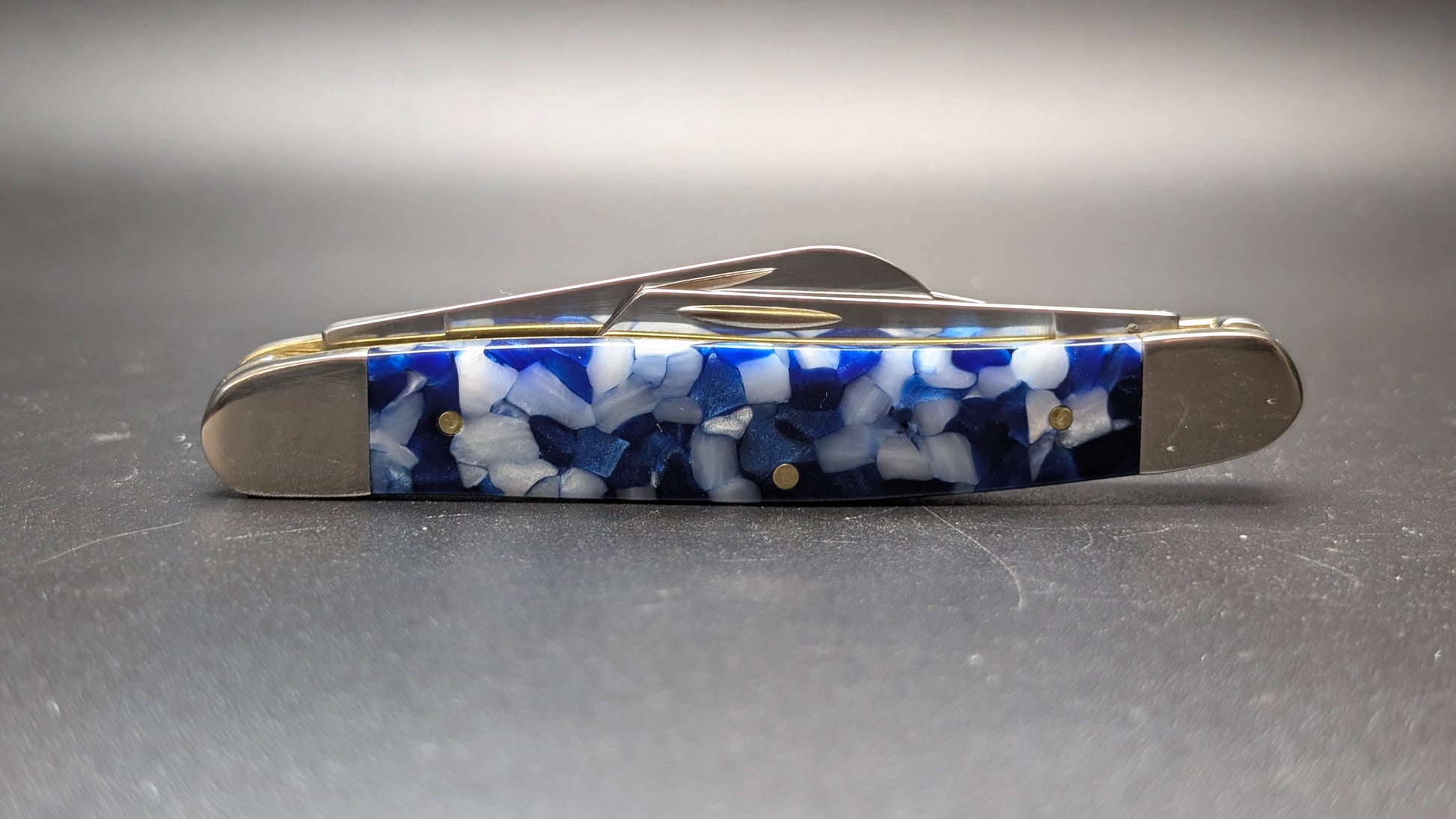 Case Blue Crackle Kirinite Smooth Stockman Model #50722 Pattern (10347 SS) Closed Back