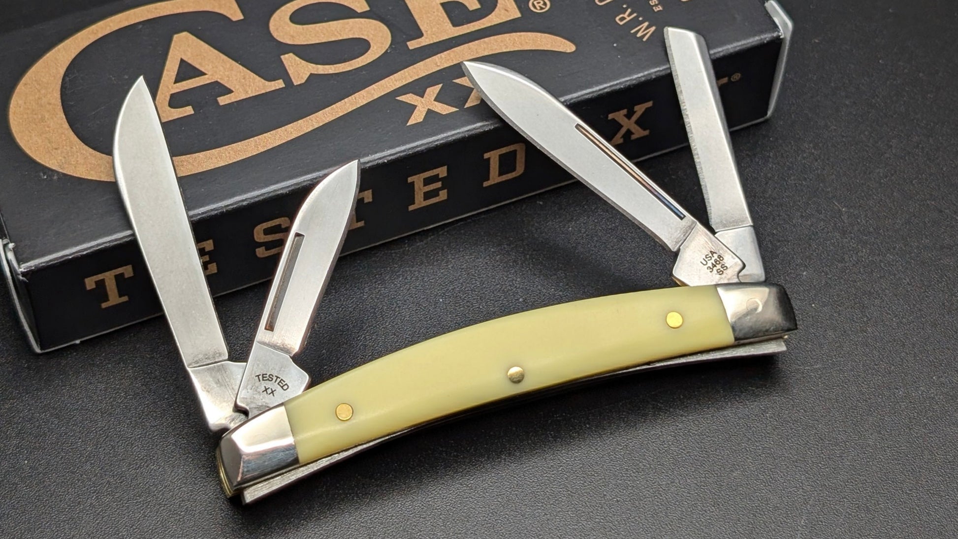 Case Small Congress Synthetic Smooth Model # 81098 Pattern (3468 SS)