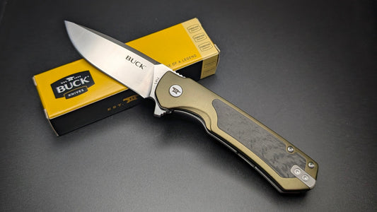 Buck 714 Green with aluminum Handle and Carbon Fiber inserts
