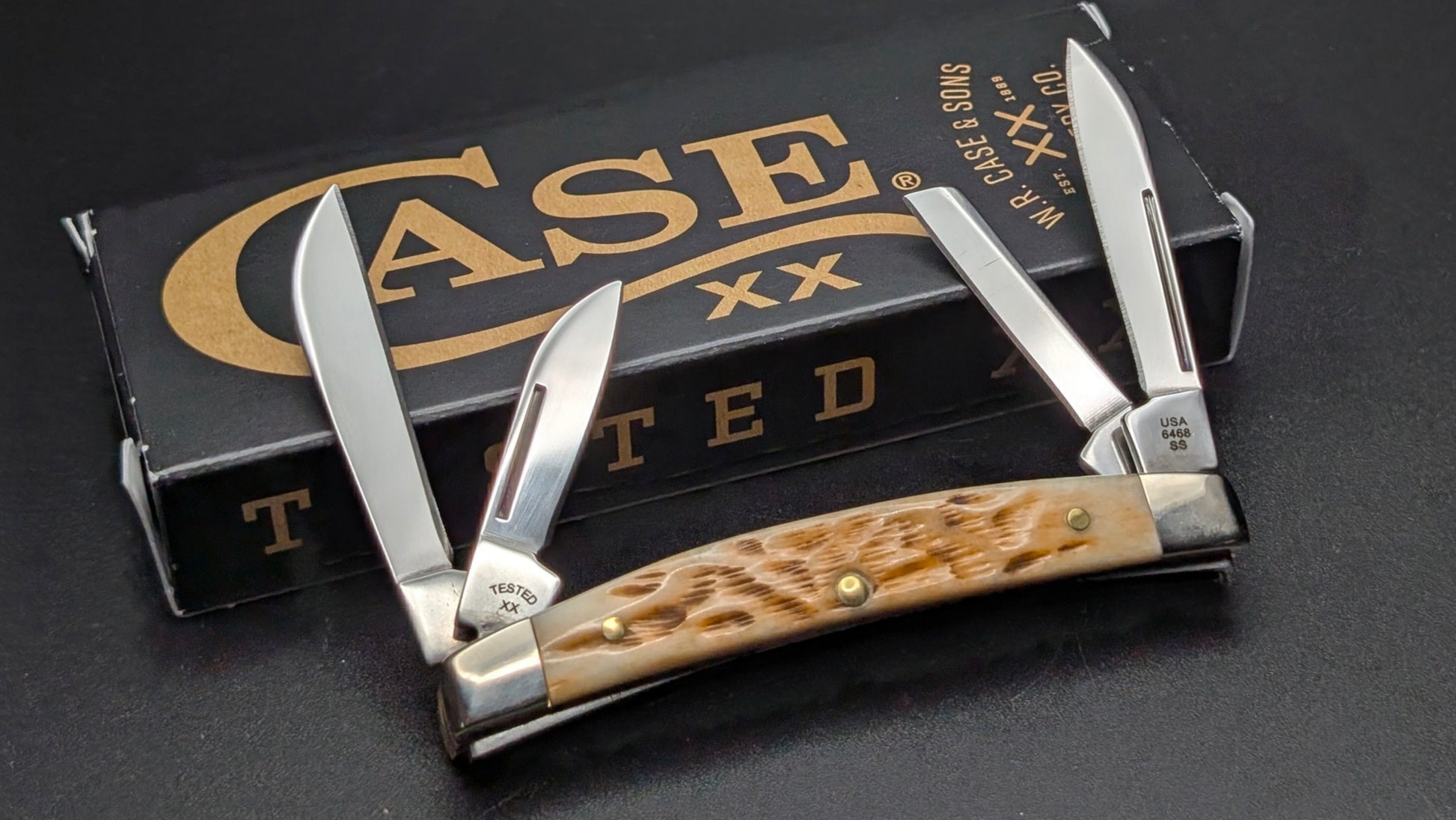 Case Small Congress Amber Bone Peach Seed Jig Model # 10723 Pattern (6468 SS)