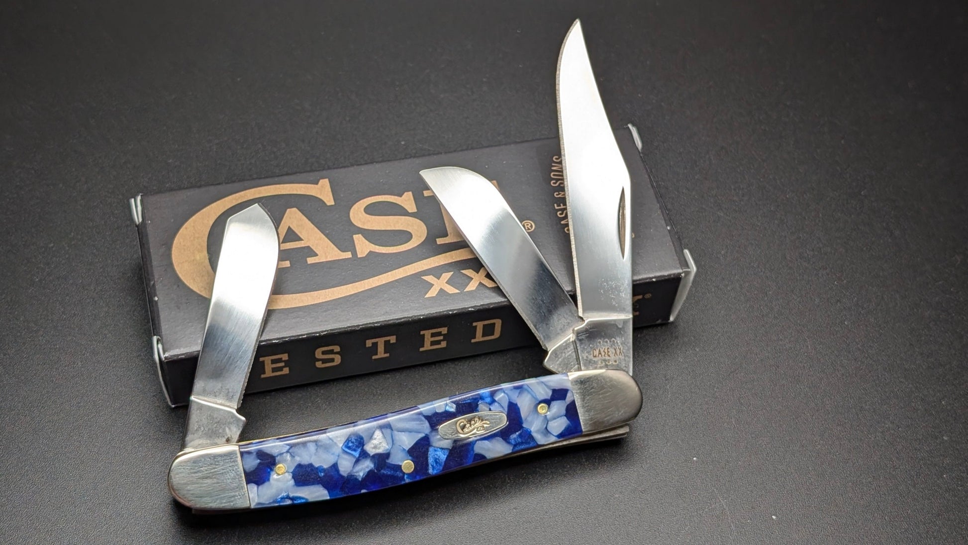 Case Blue Crackle Kirinite Smooth Stockman Model #50722 Pattern (10347 SS) Open Front with box