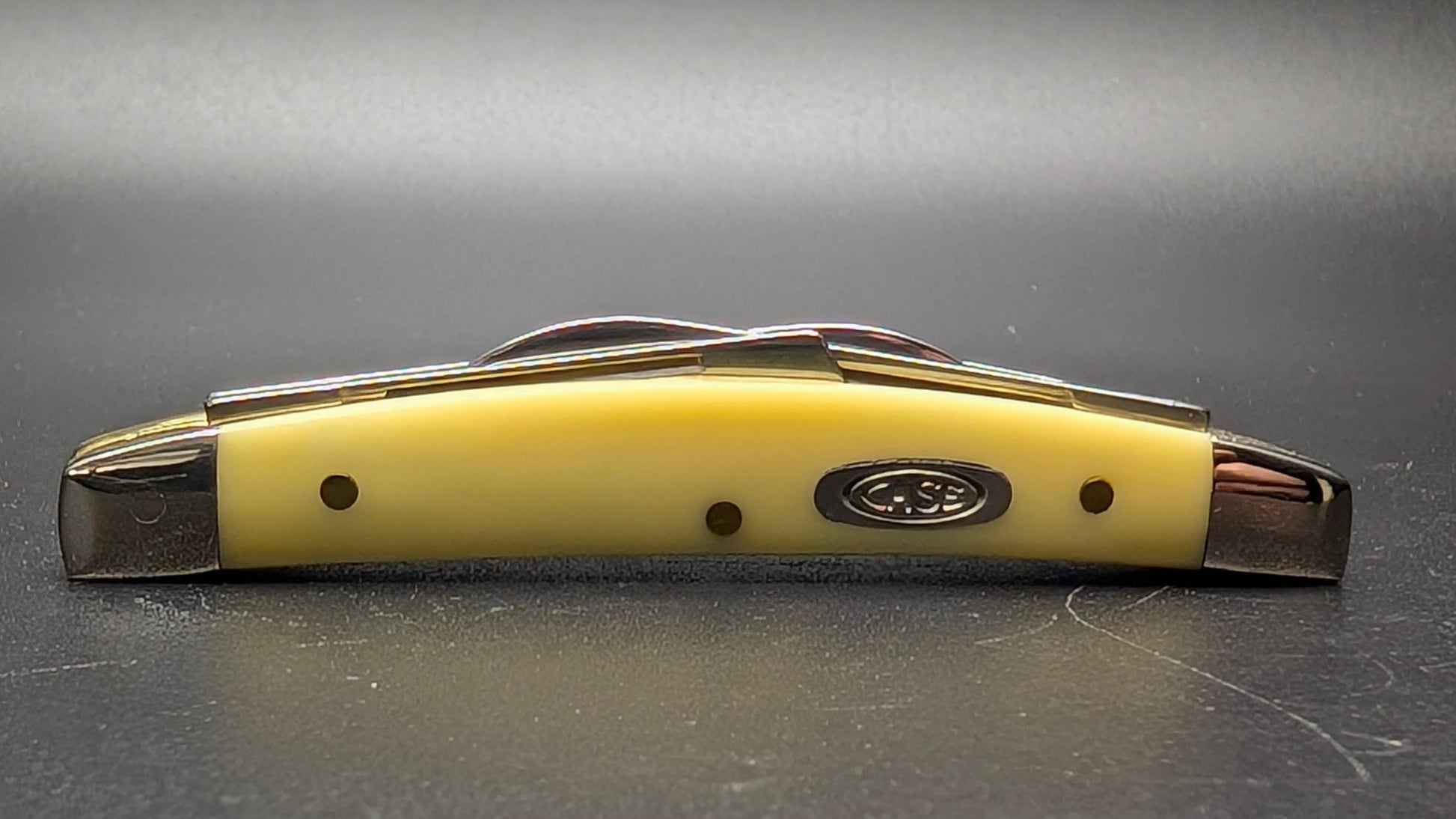 Case Small Congress Synthetic Smooth Model # 81098 Pattern (3468 SS)